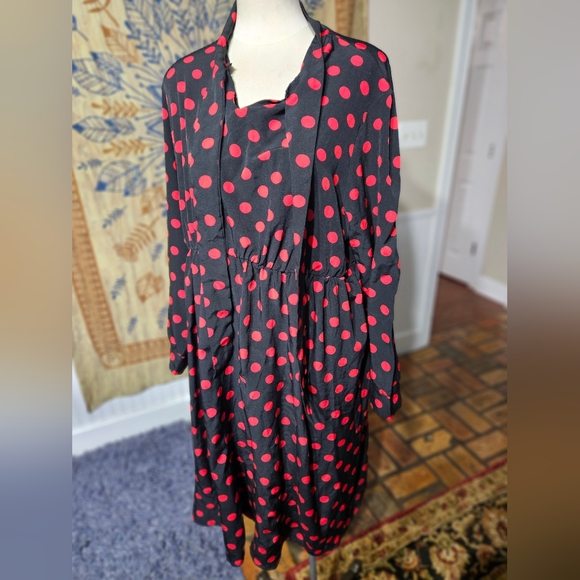 Dresses & Skirts - Polka Dot Black Dress 3X